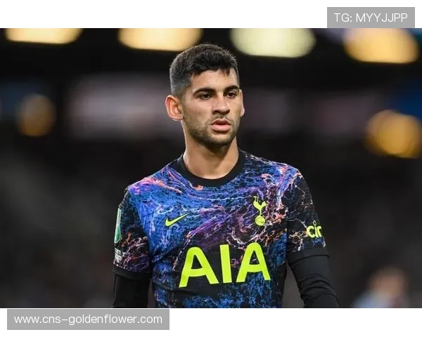 热刺九人应战不敌利物浦，罗梅罗补时红牌罚下